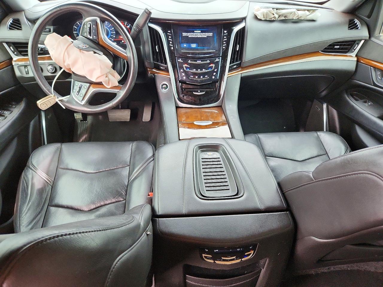 Cadillac Escalade Luxury