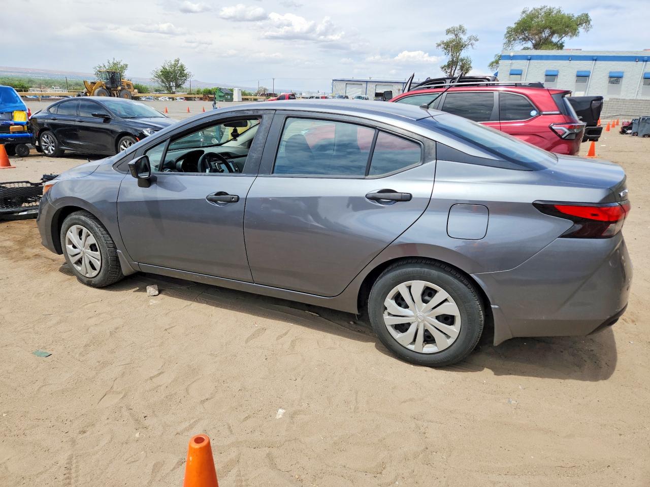 Nissan Versa S