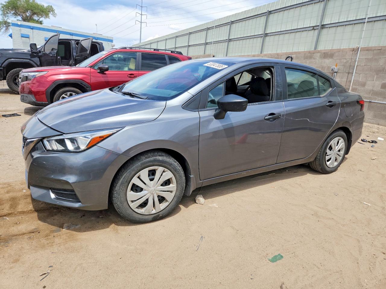 Salvage Nissan Versa Image