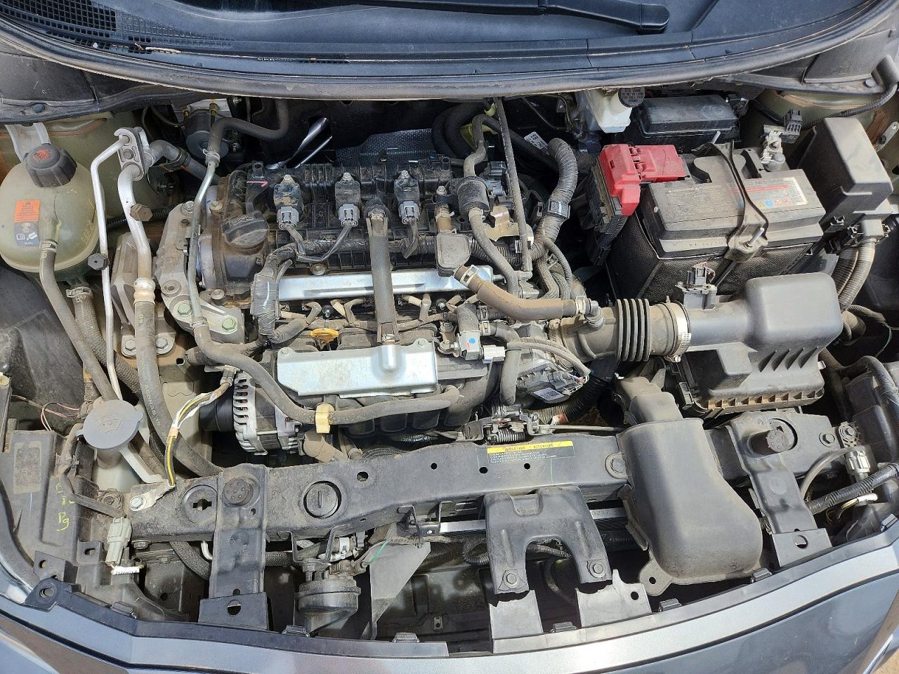 Nissan Versa S