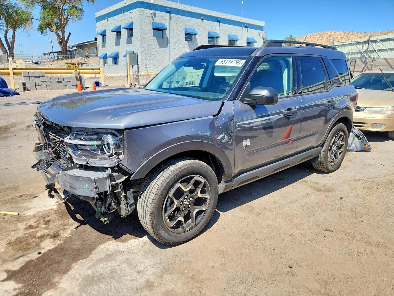 Salvage Ford Bronco Image