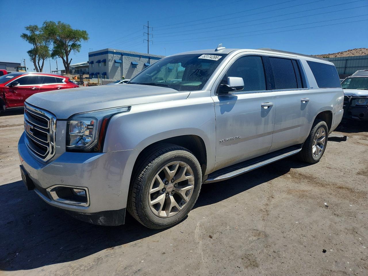 Salvage GMC Yukon Image