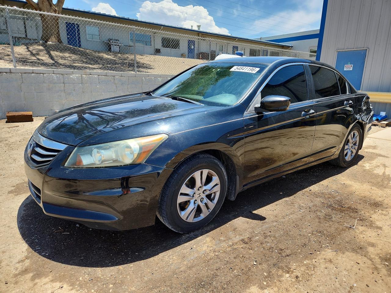 Salvage Honda Accord Image