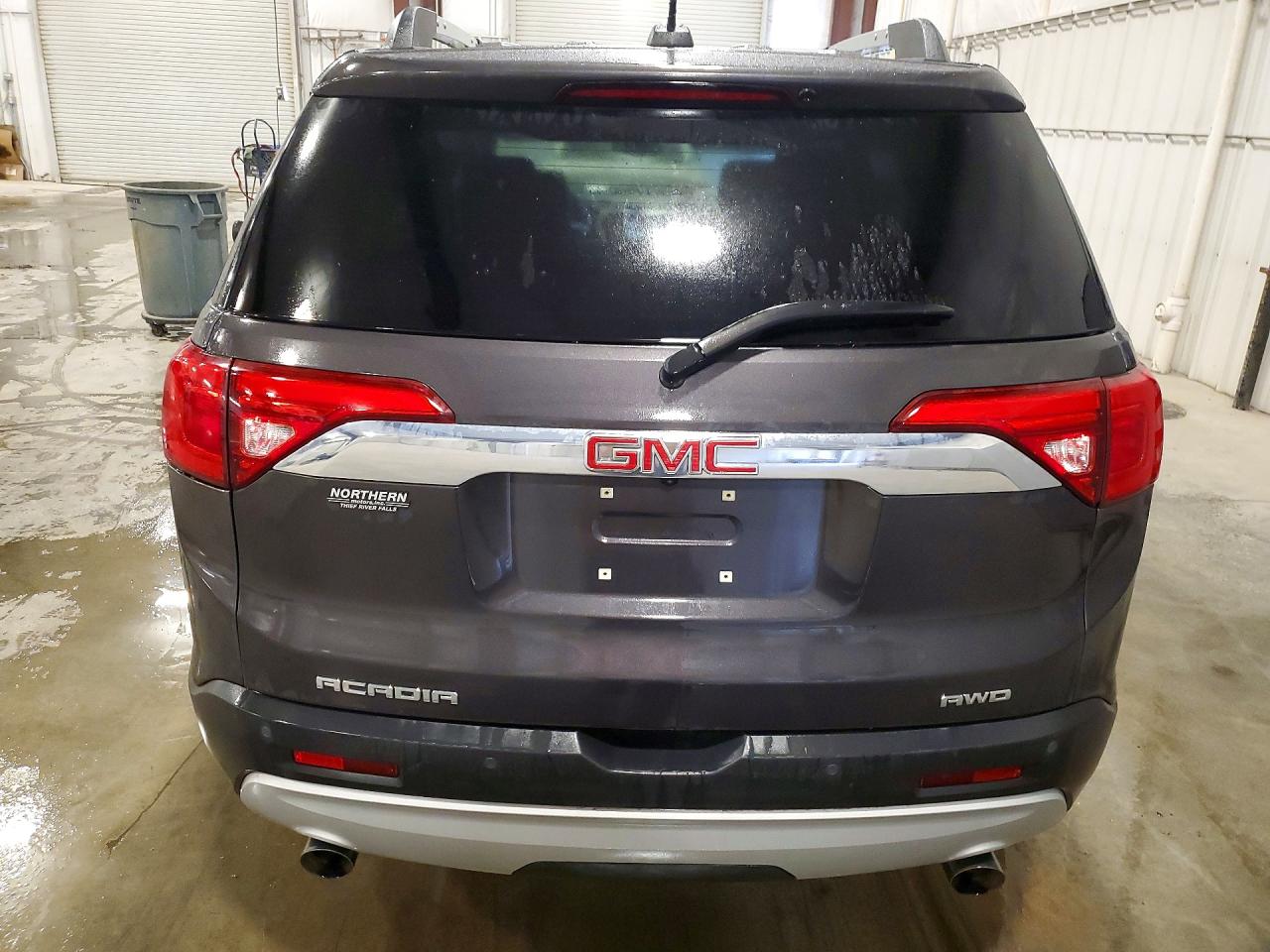 GMC Acadia Sle
