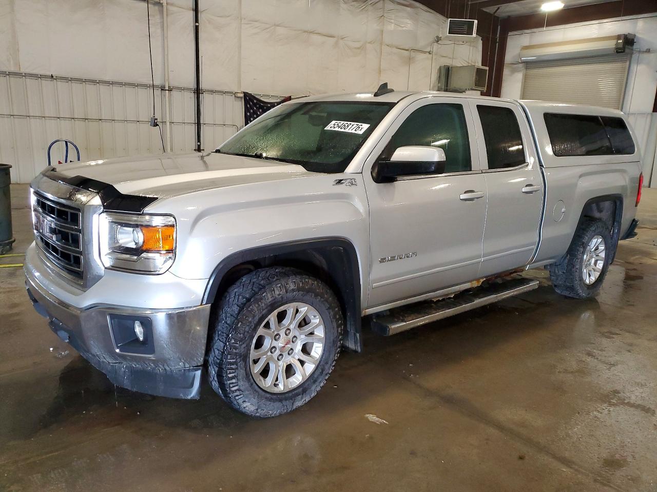 Salvage GMC Sierra Image