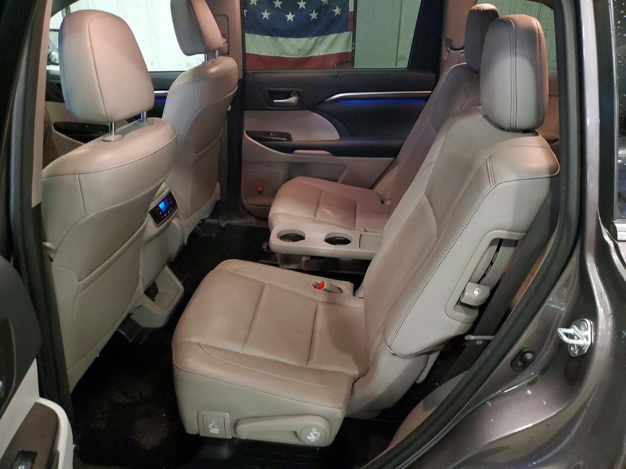 Toyota Highlander Limited