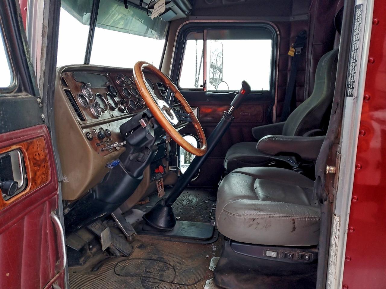Peterbilt 379
