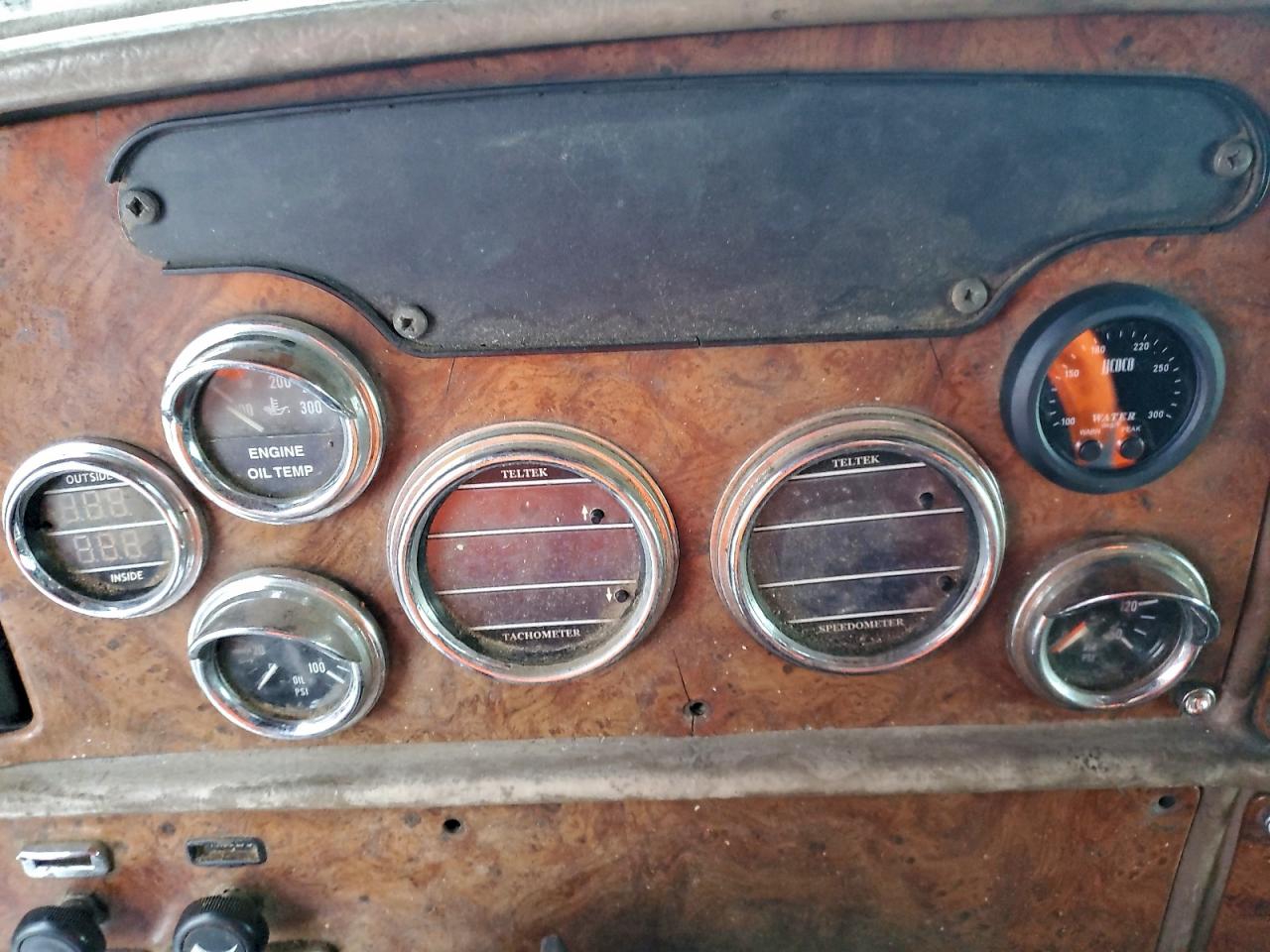 Peterbilt 379