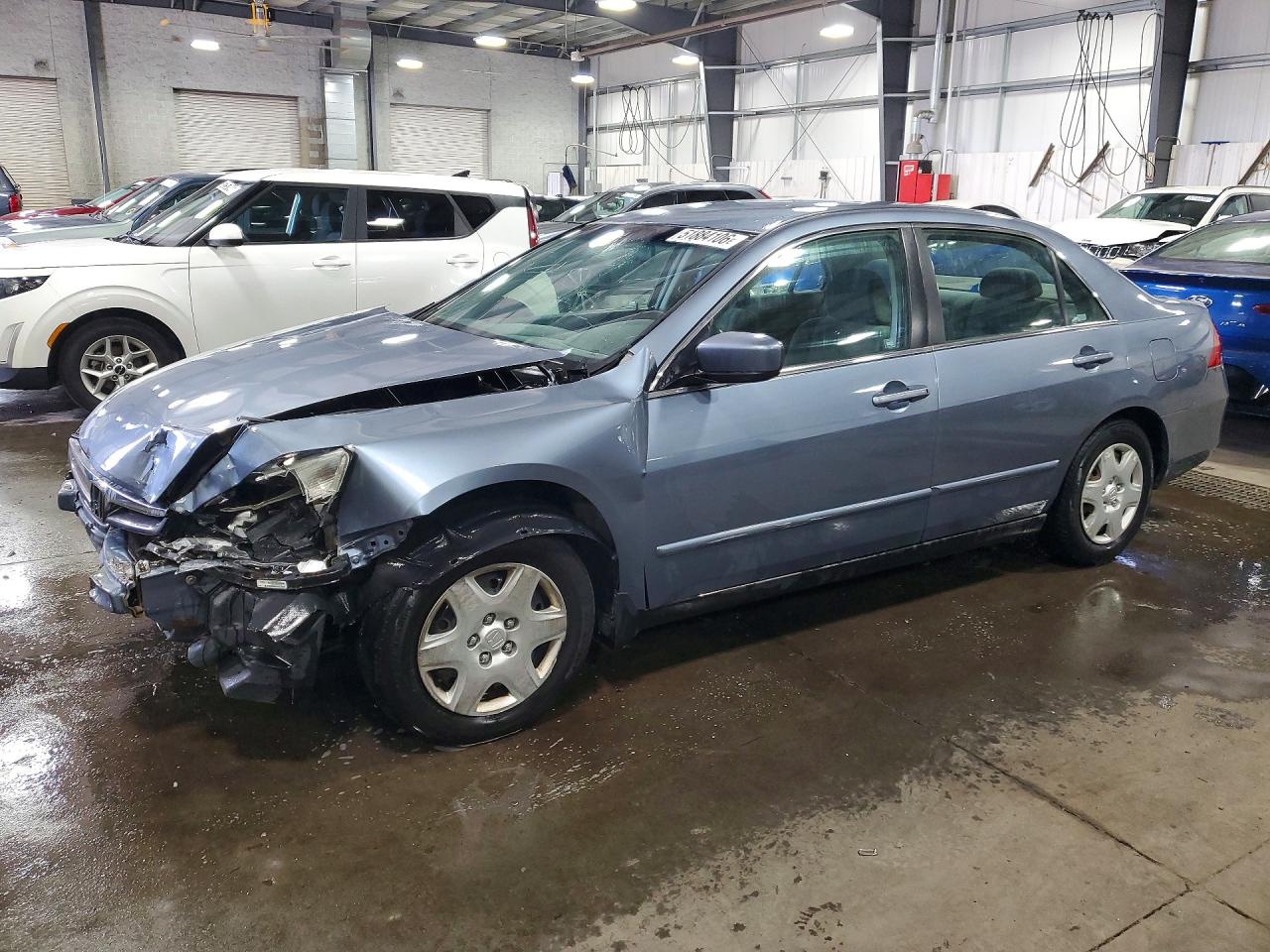 Salvage Honda Accord Image