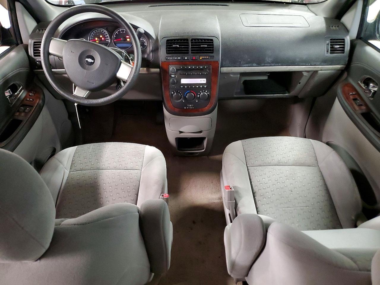 Chevrolet Uplander Ls