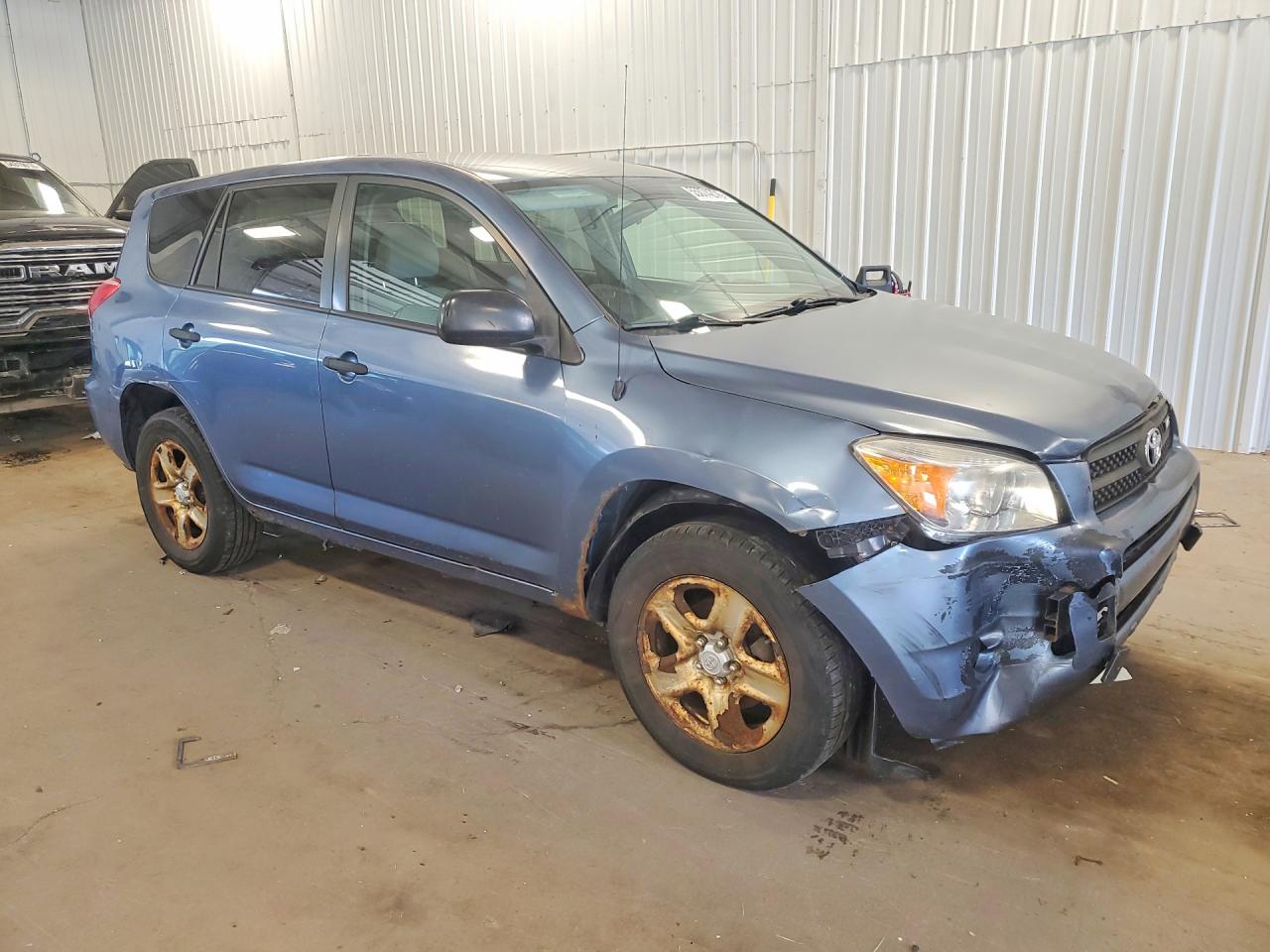 Toyota RAV4 Base