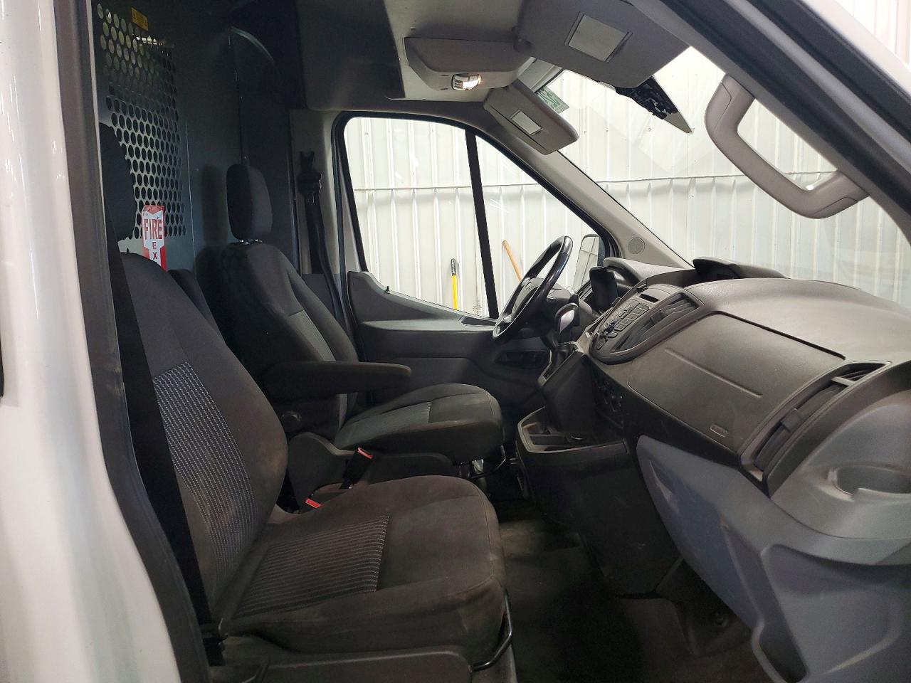 Ford Transit T-250