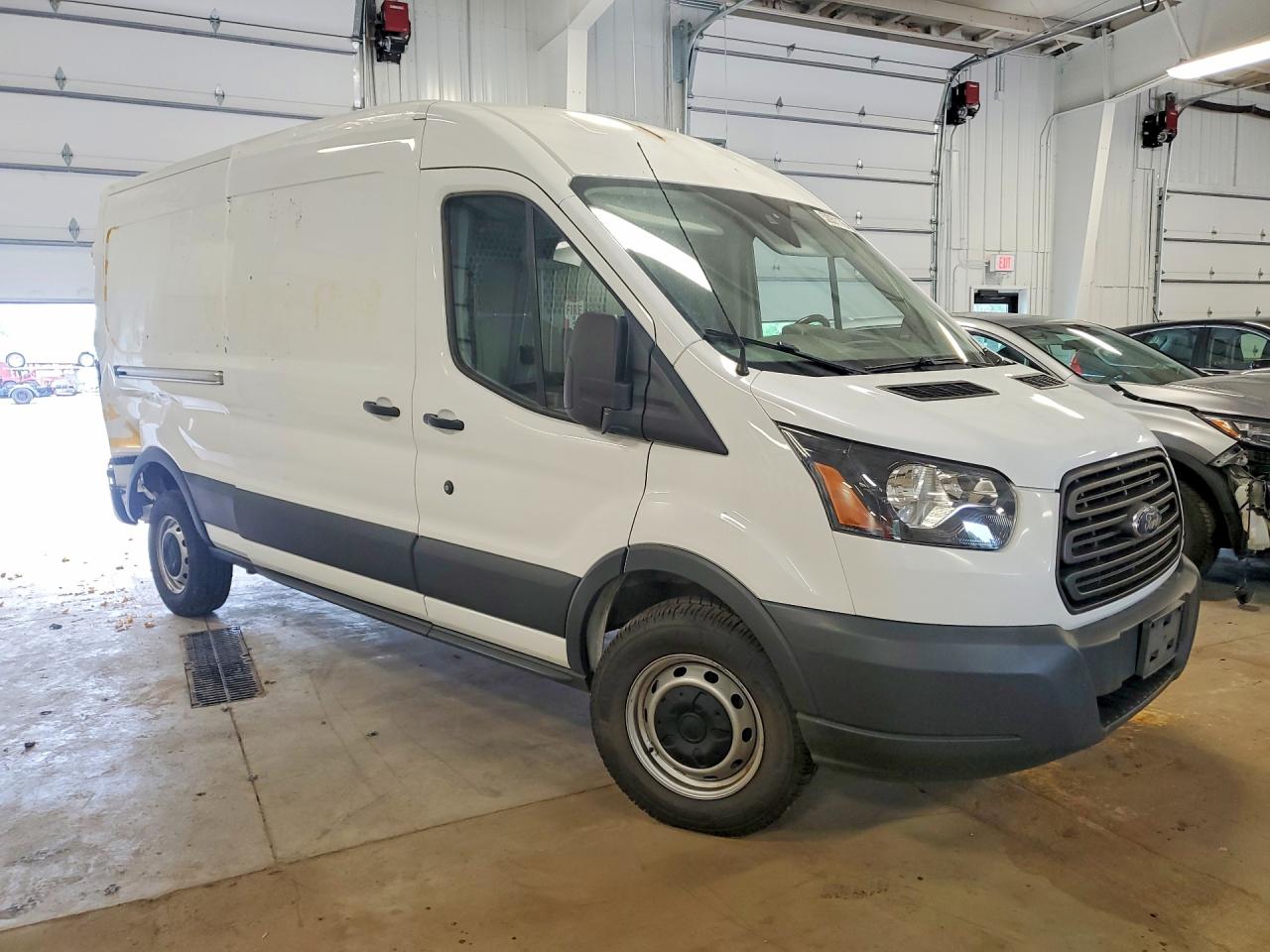 Ford Transit T-250