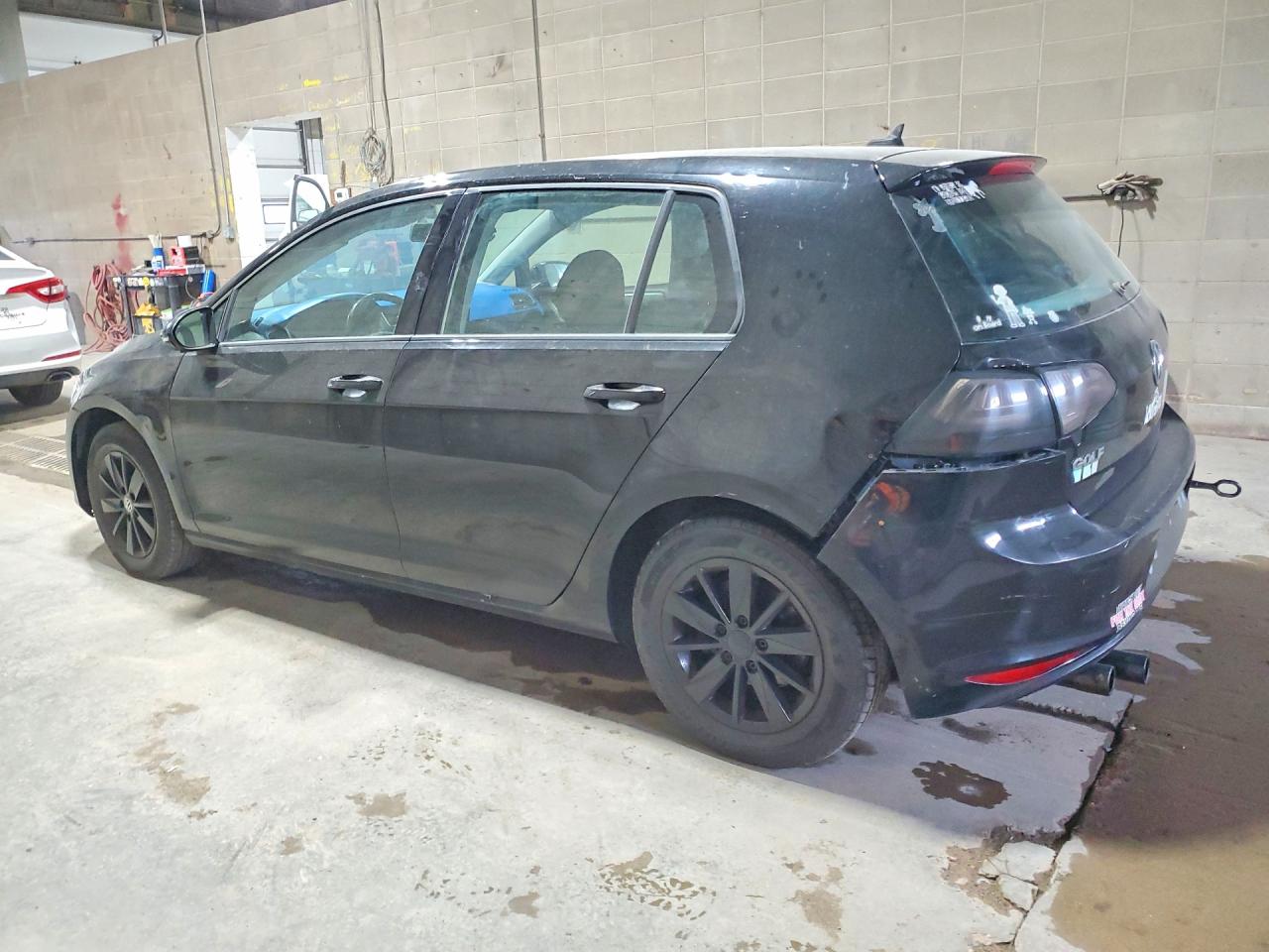 Volkswagen Golf S