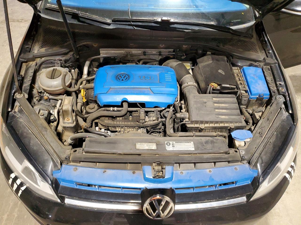 Volkswagen Golf S