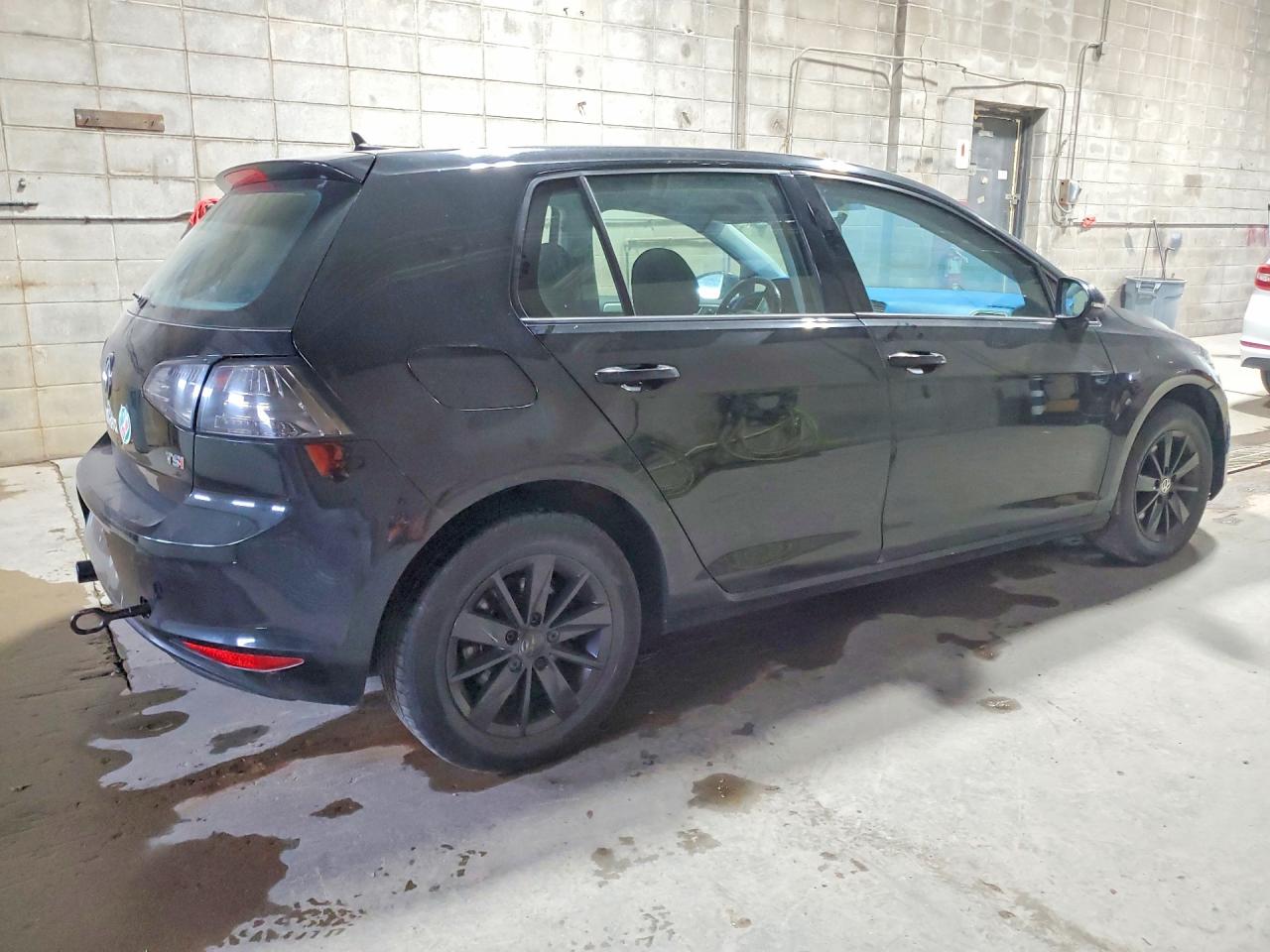 Volkswagen Golf S