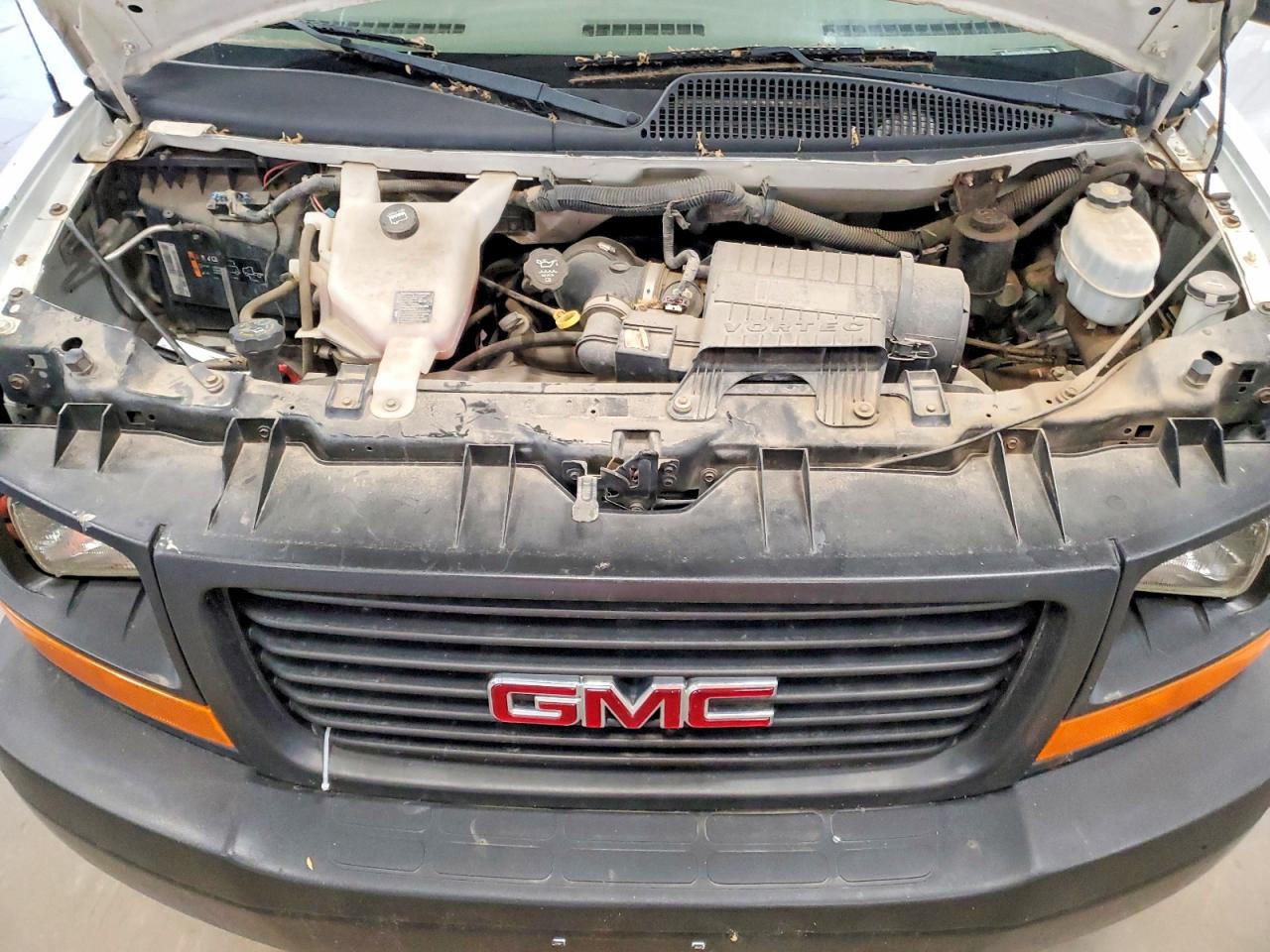 GMC Savana