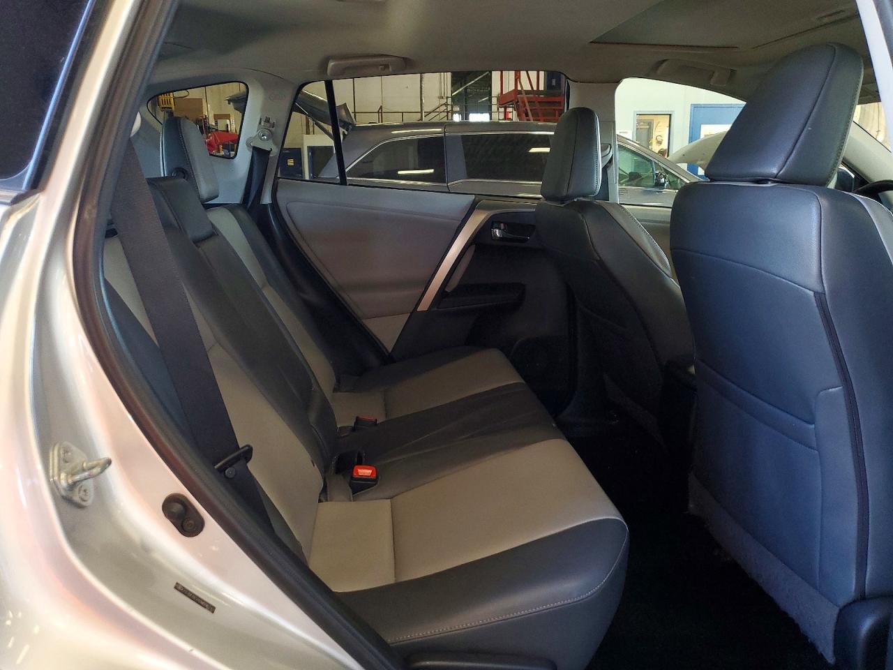 Toyota RAV4 Limited