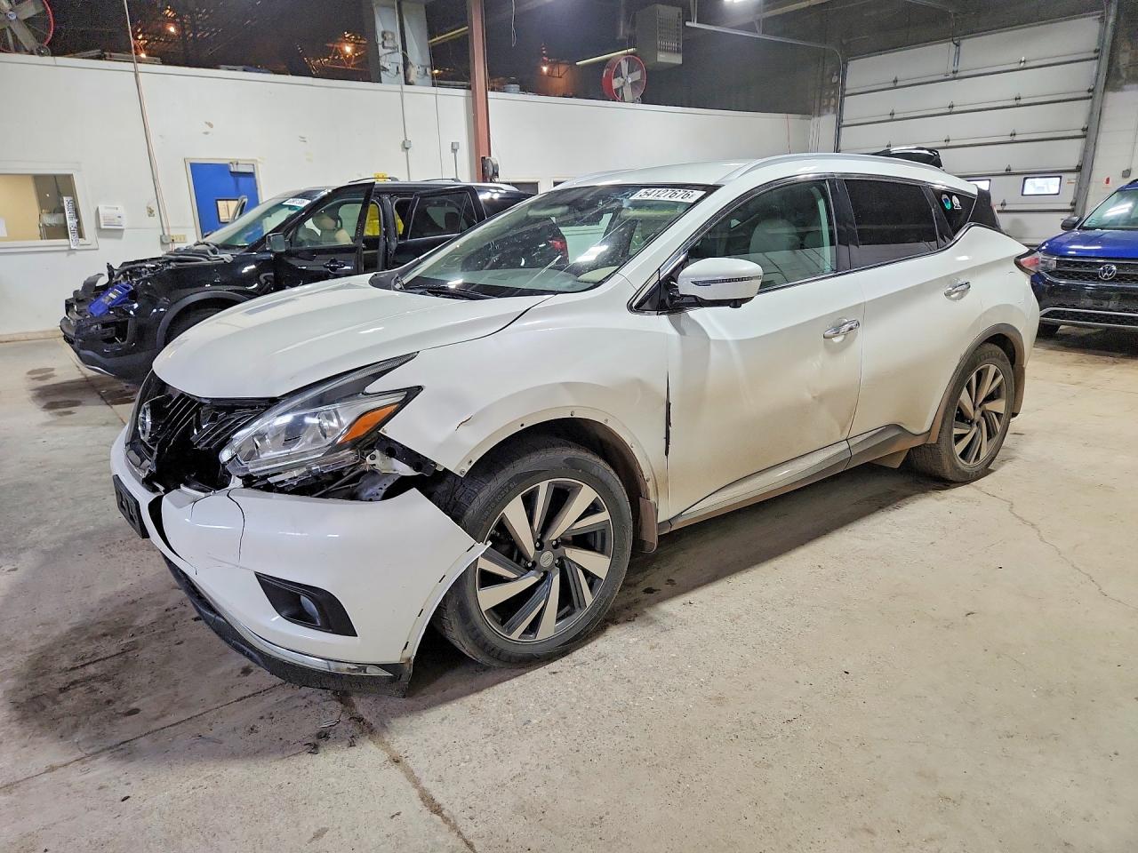 Salvage Nissan Murano Image