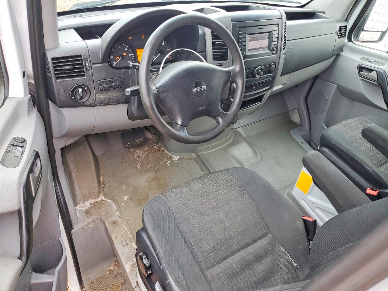 Freightliner Sprinter 2500