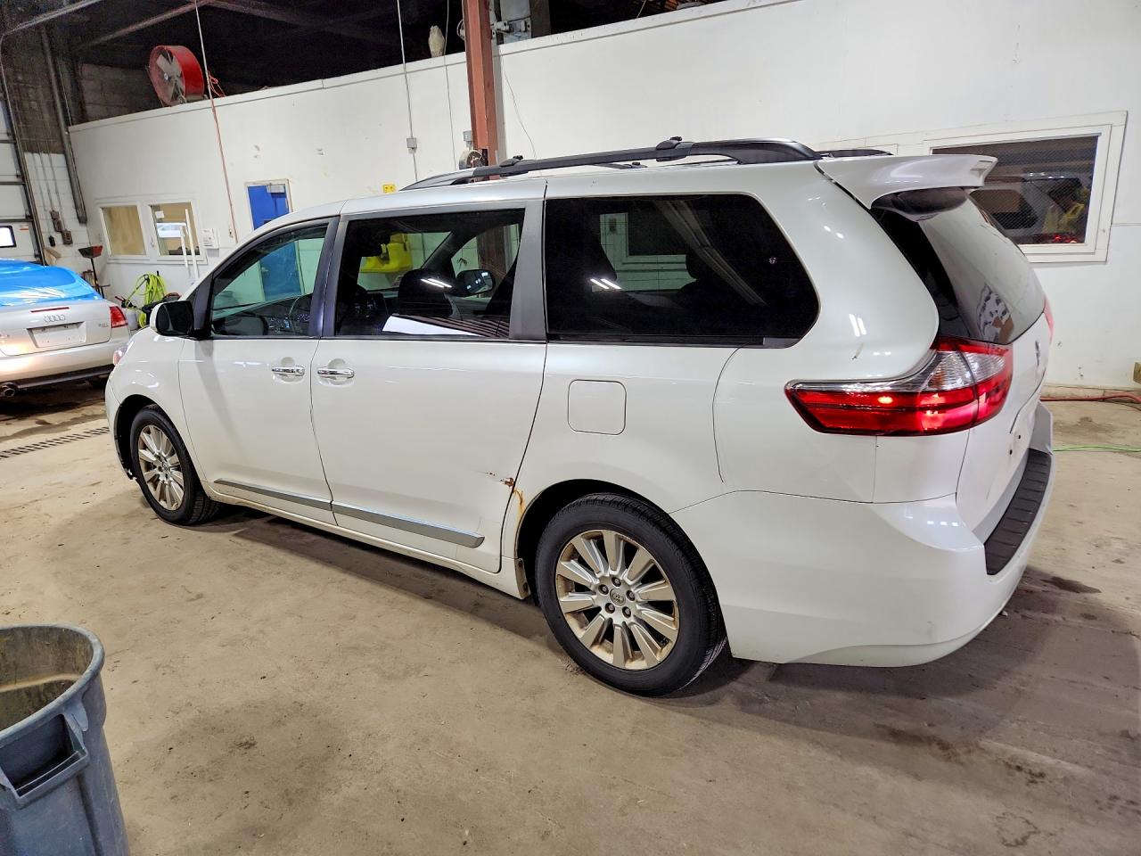 Toyota Sienna Xle 7-passenger