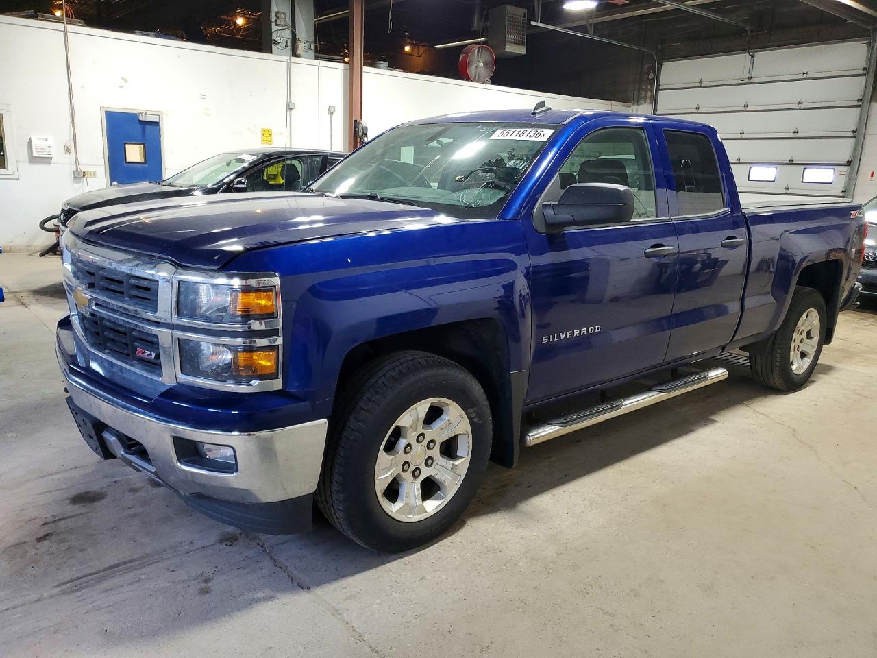 Salvage Chevrolet Silverado Image