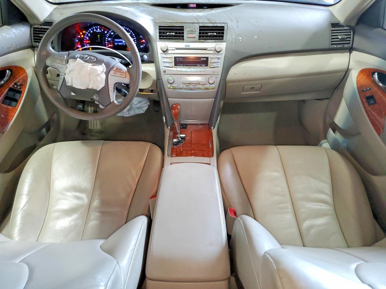 Toyota Camry Xle