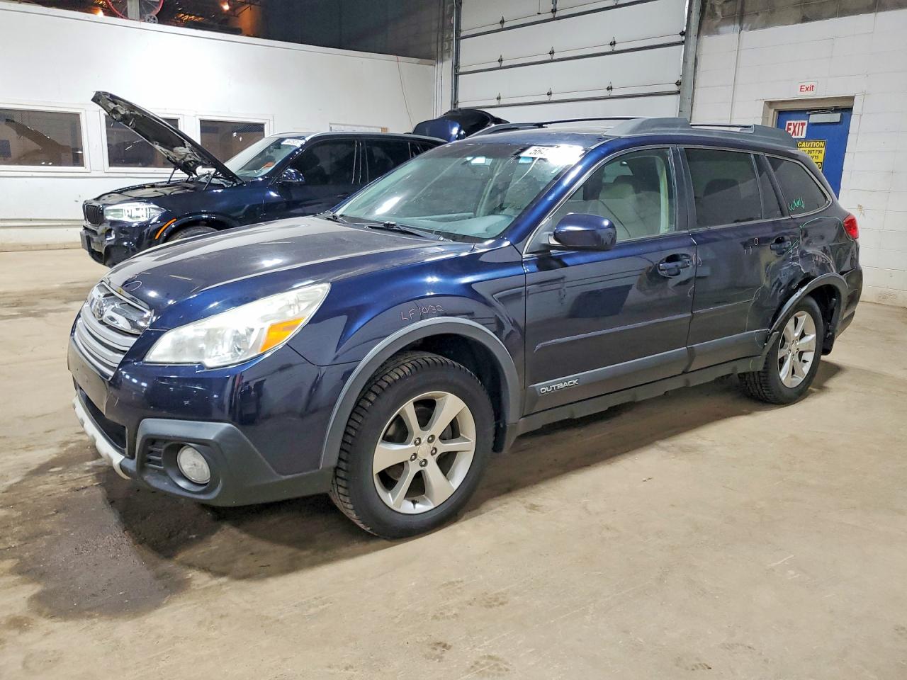 Salvage Subaru Outback Image