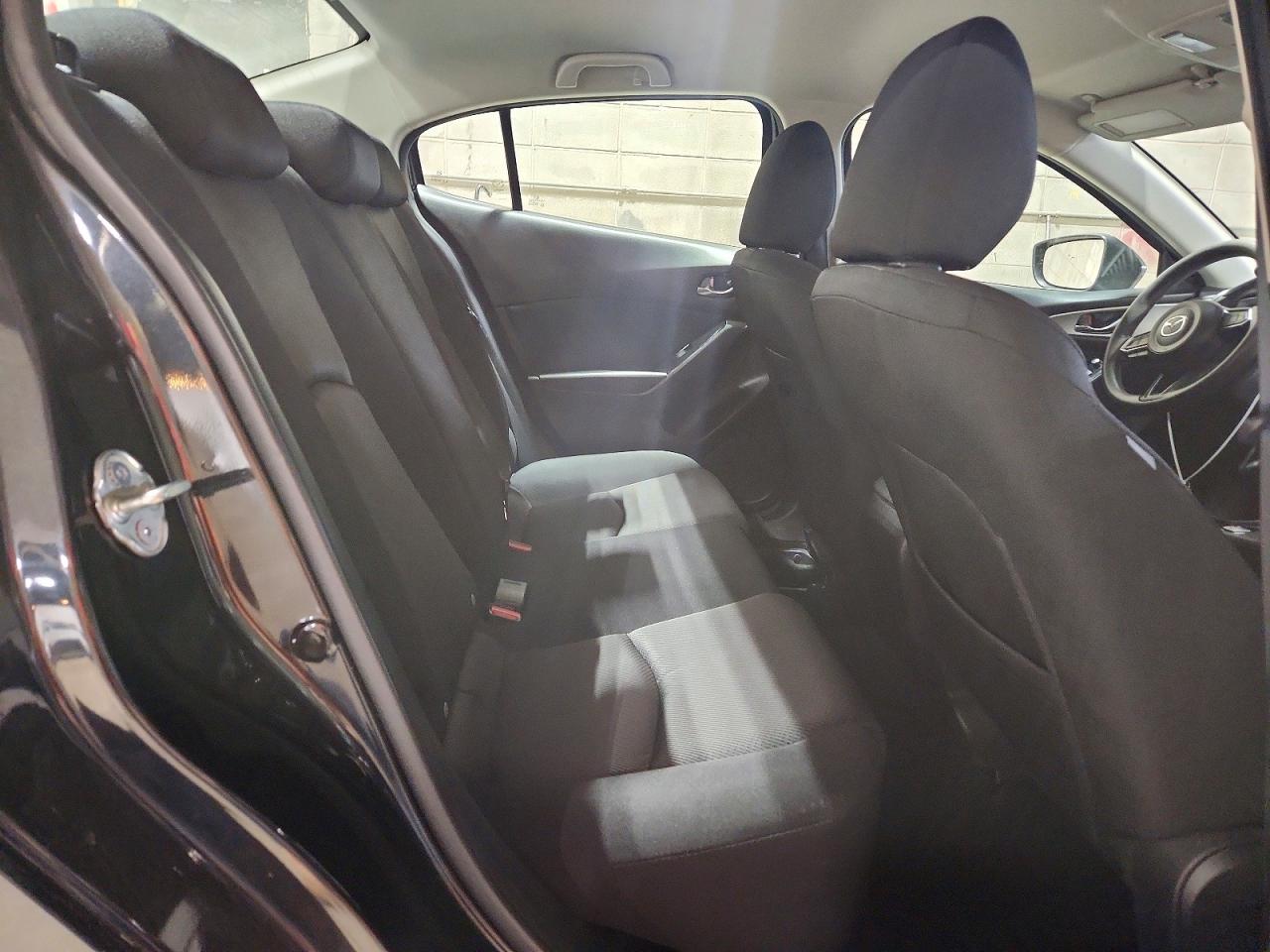 Mazda 3 Sport