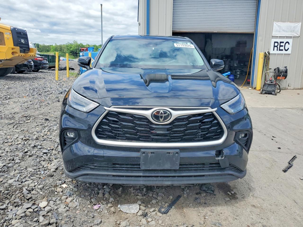 Toyota Highlander Le