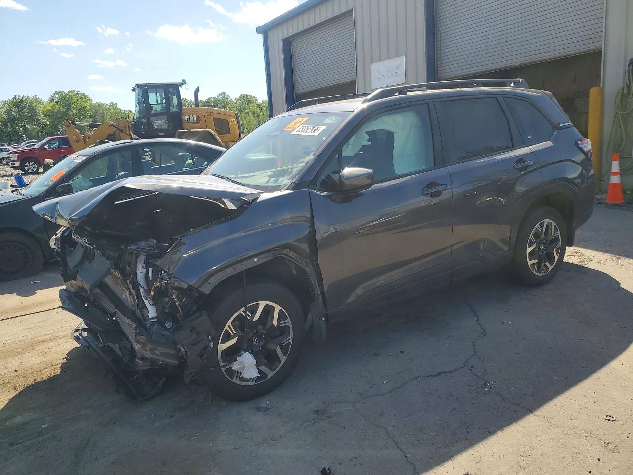 Salvage Subaru Forester Image