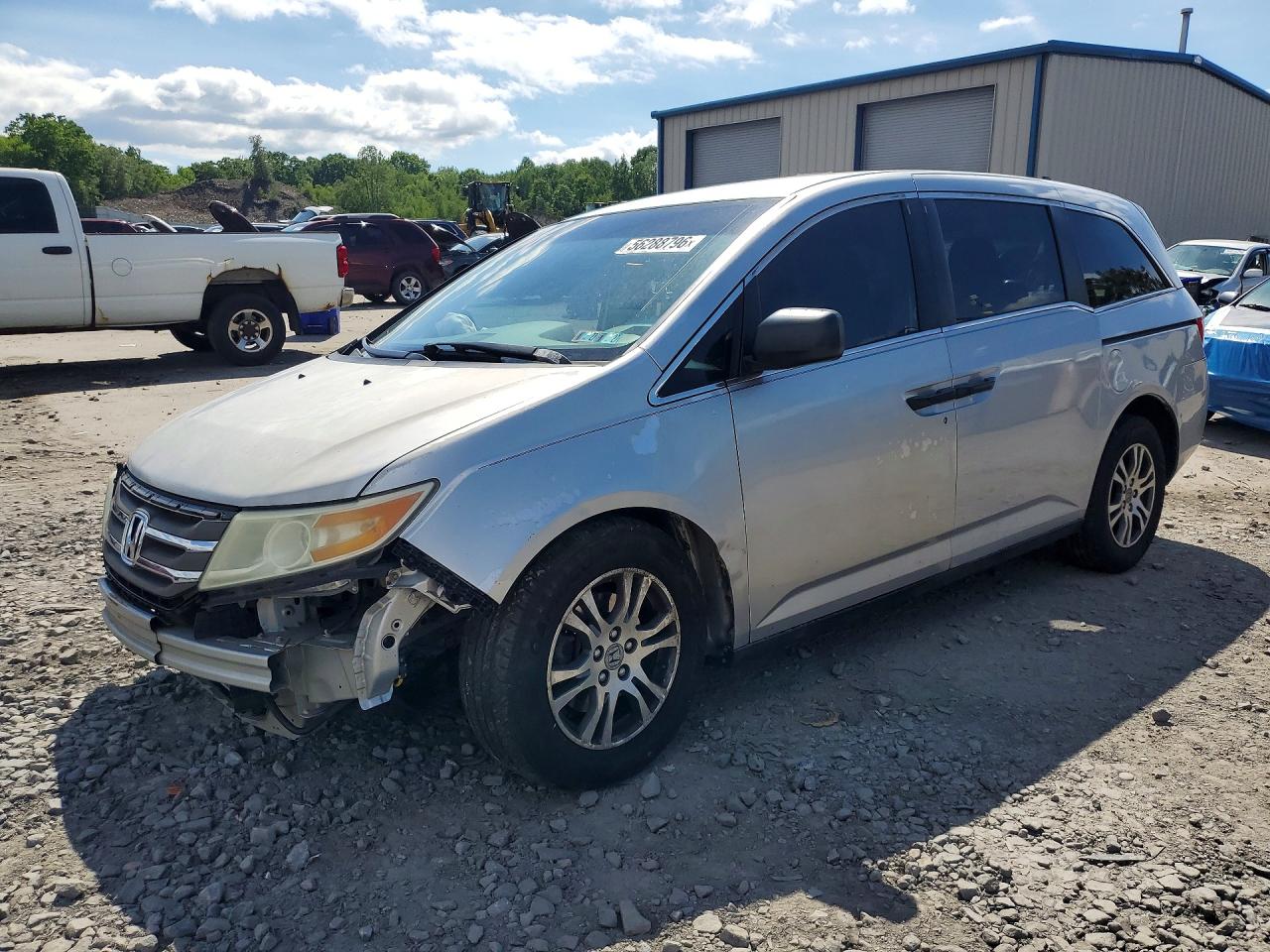 Salvage Honda Odyssey Image