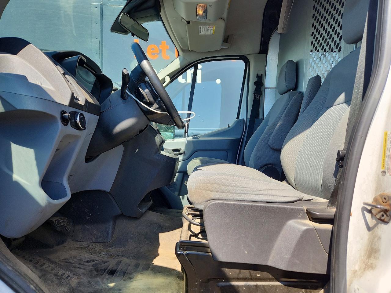Ford Transit T-250
