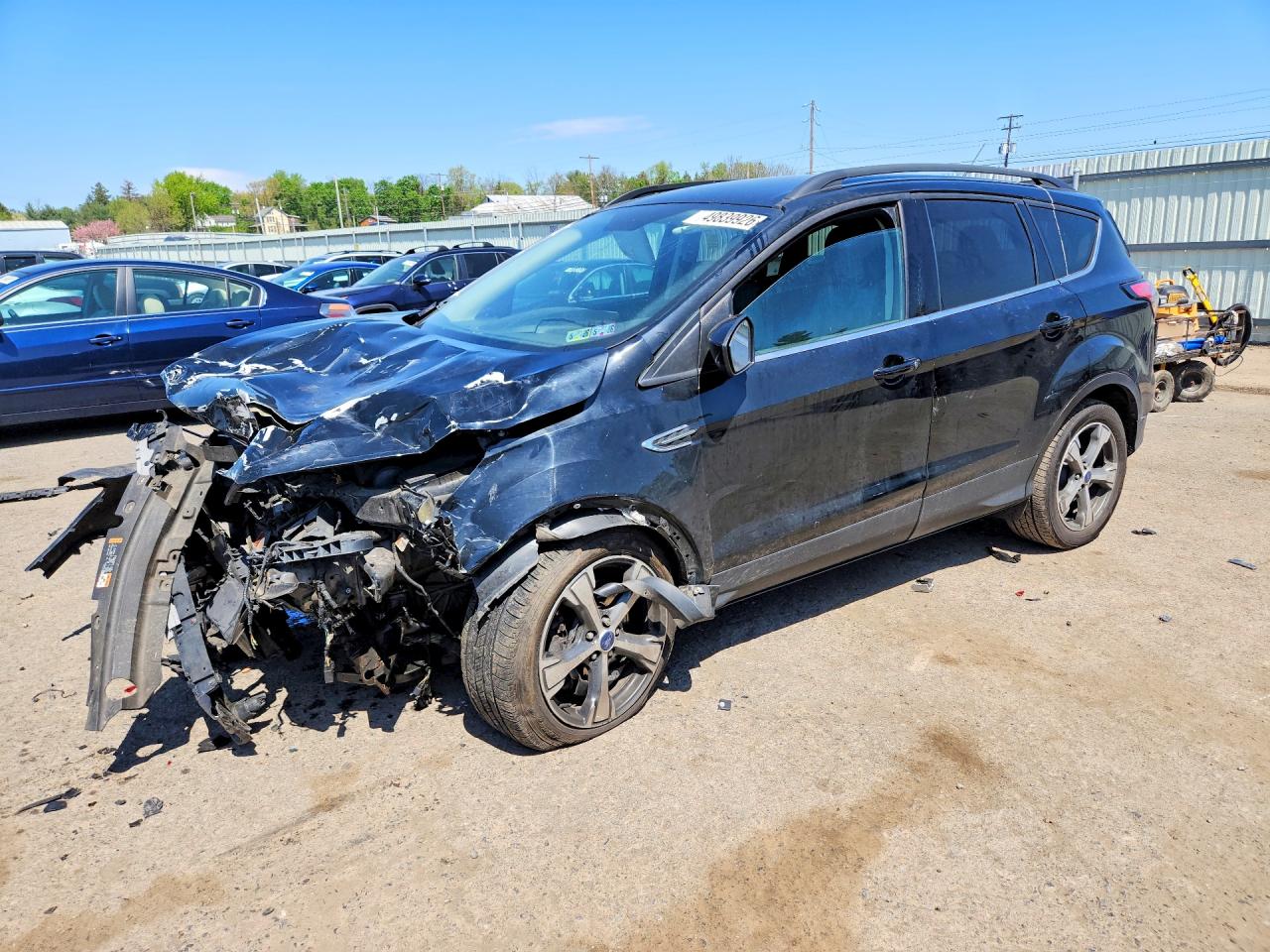 Salvage Ford Escape Image