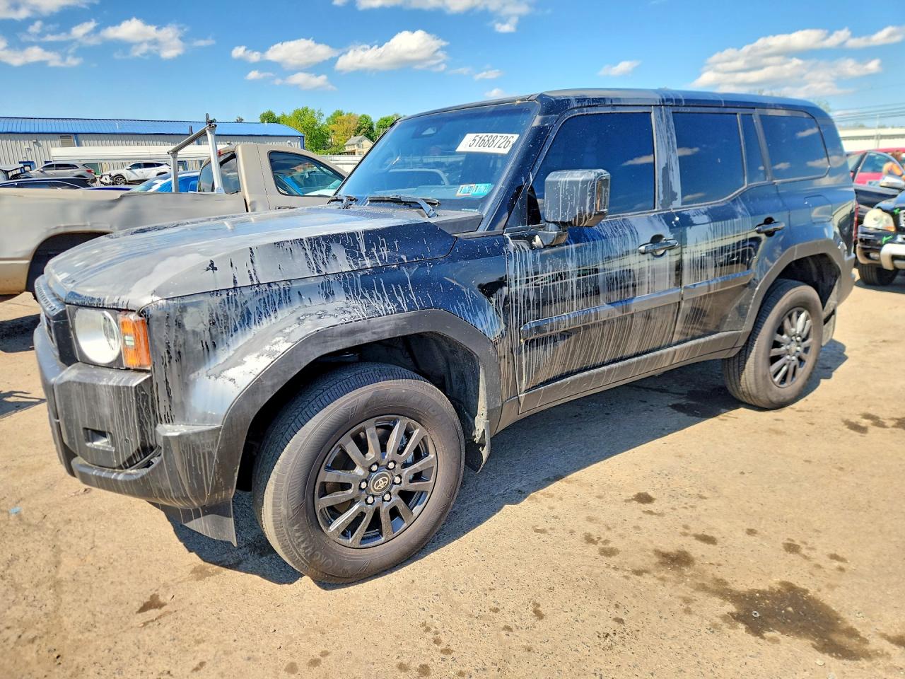 Salvage Toyota Land Cruis Image