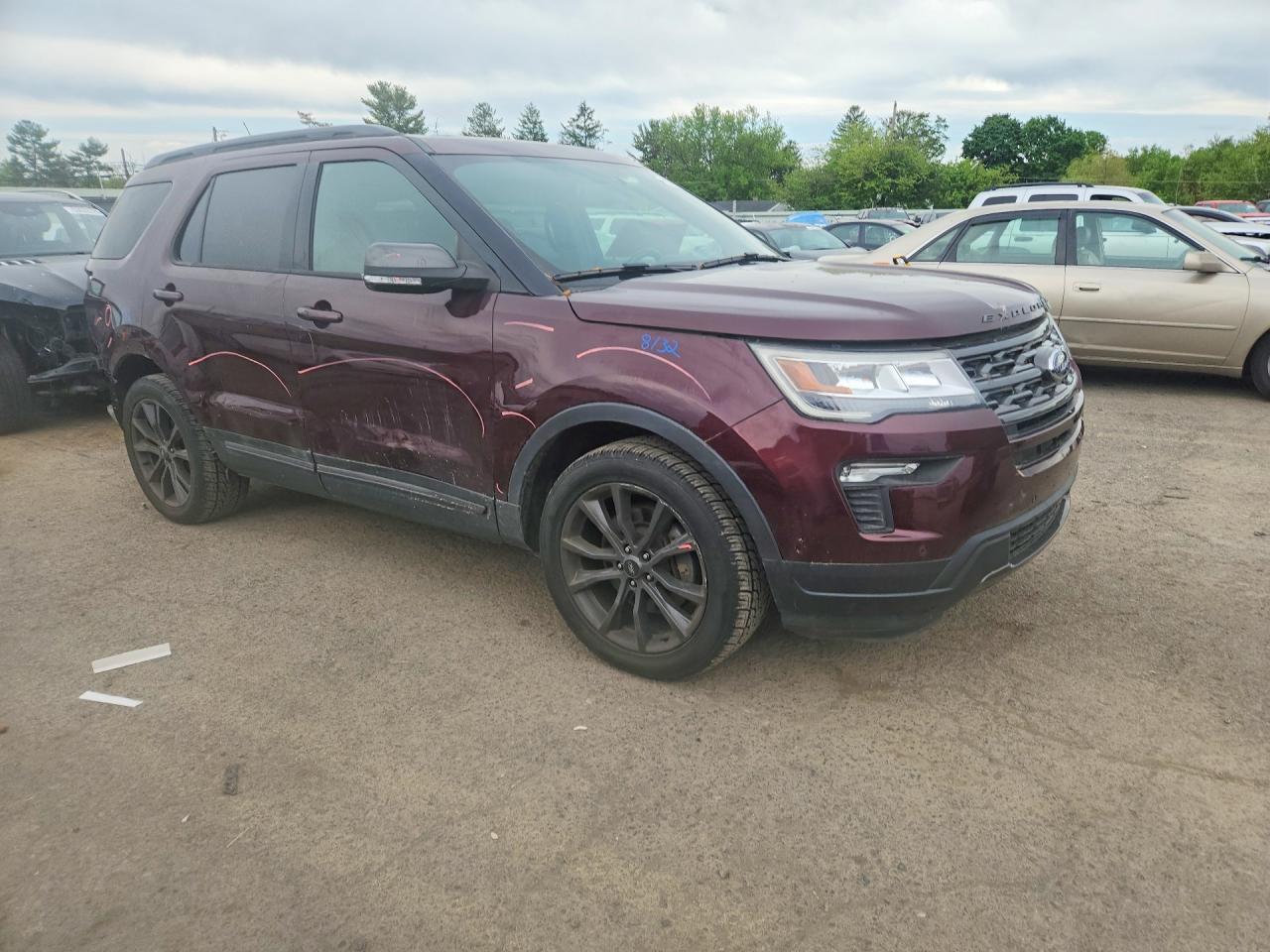 Ford Explorer Xlt