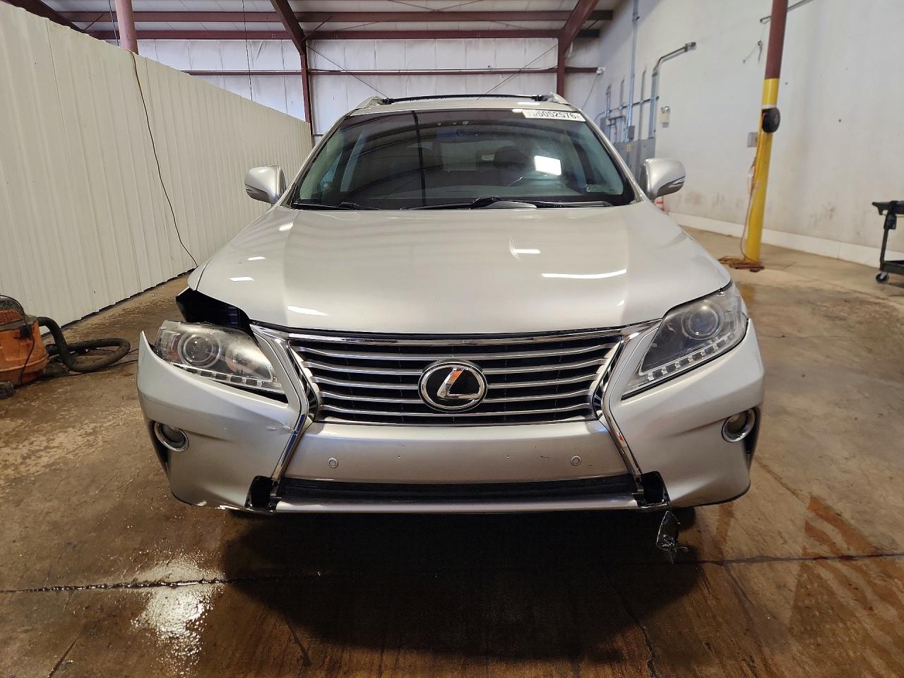 Lexus RX Base