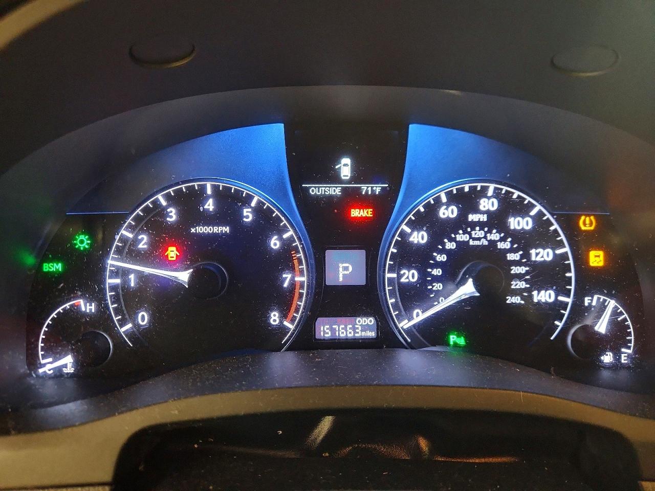Lexus RX Base