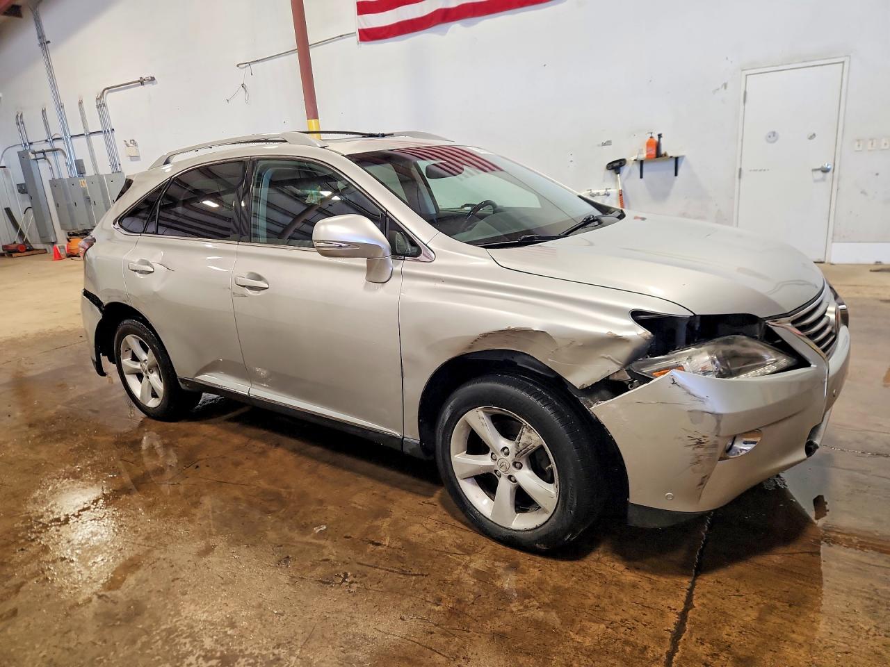 Lexus RX Base