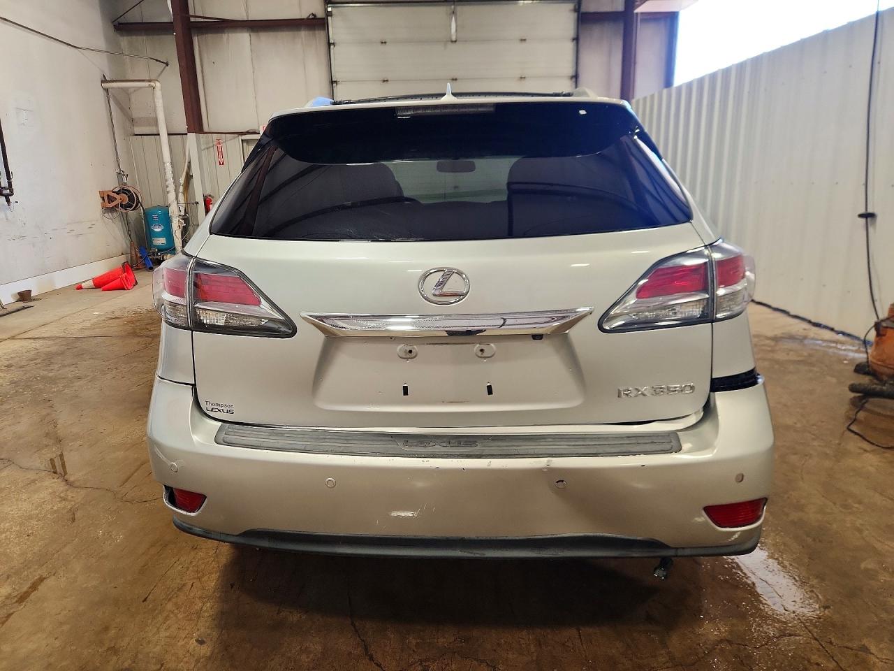 Lexus RX Base