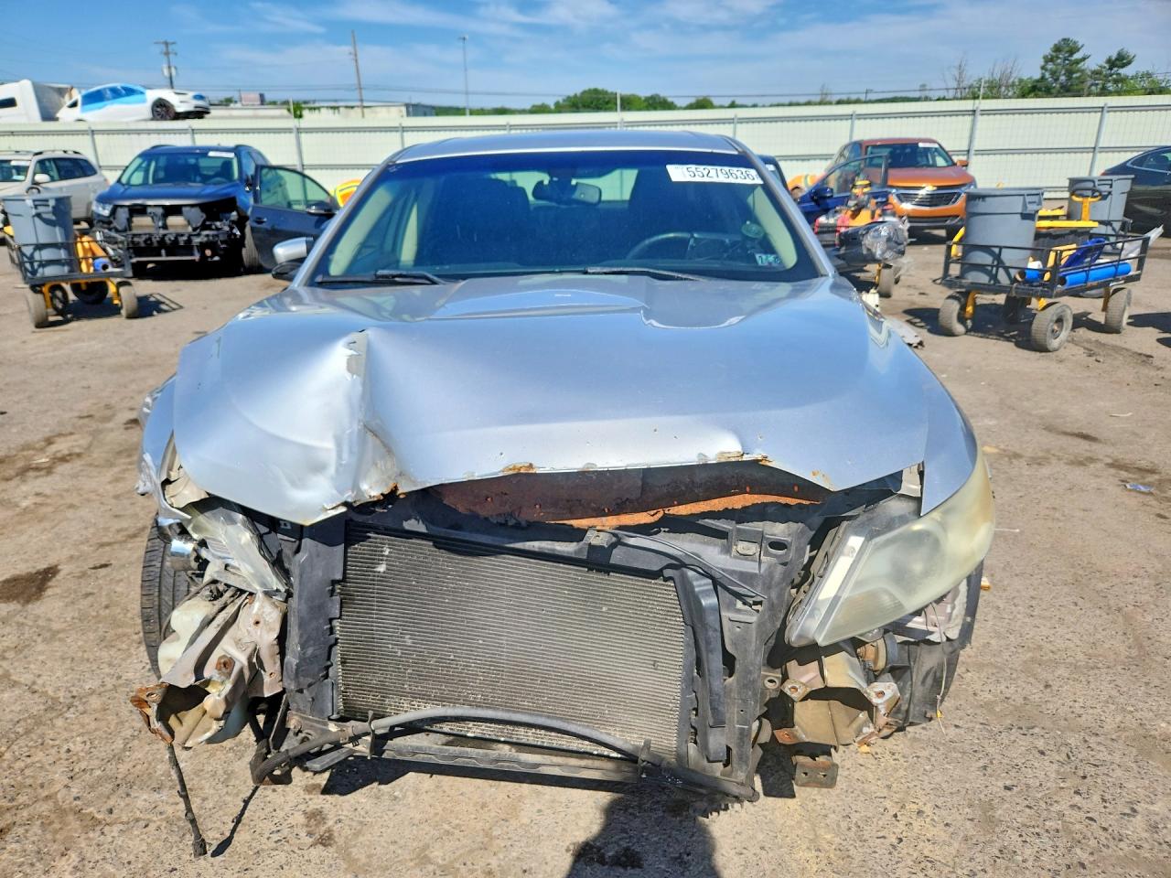 Ford Taurus Sel