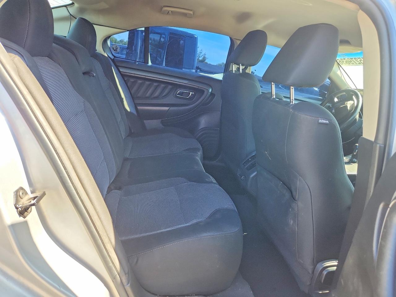 Ford Taurus Sel