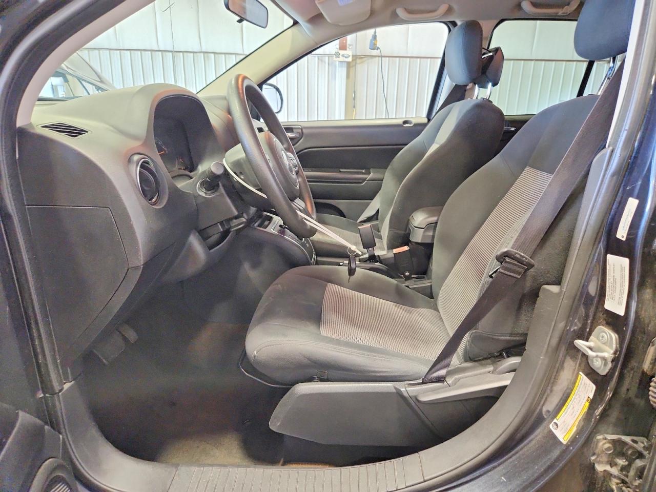 Jeep Compass Sport