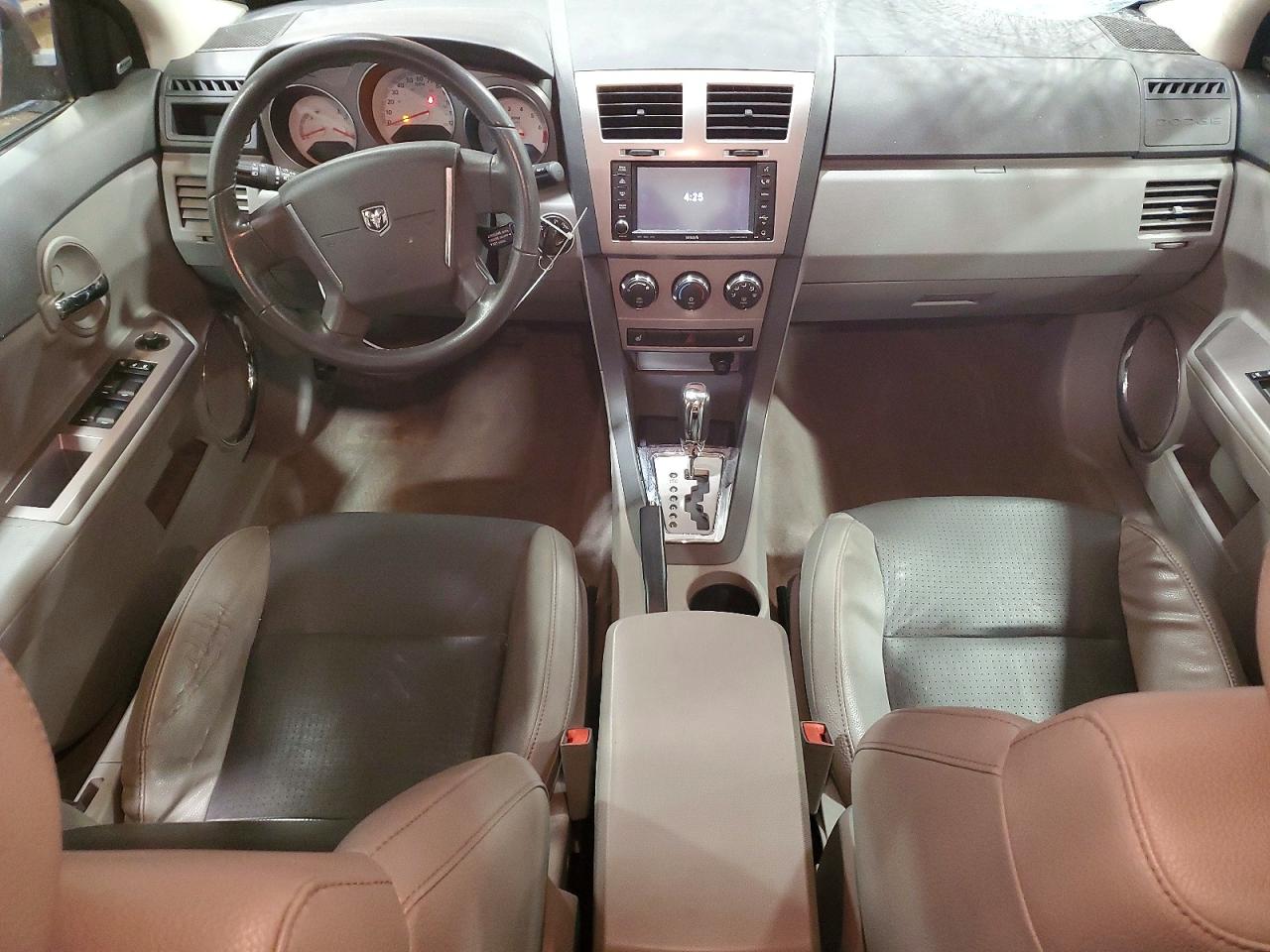 Dodge Avenger Sxt