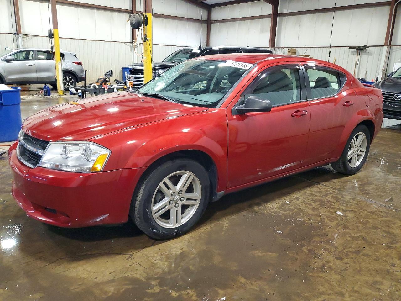 Salvage Dodge Avenger Image