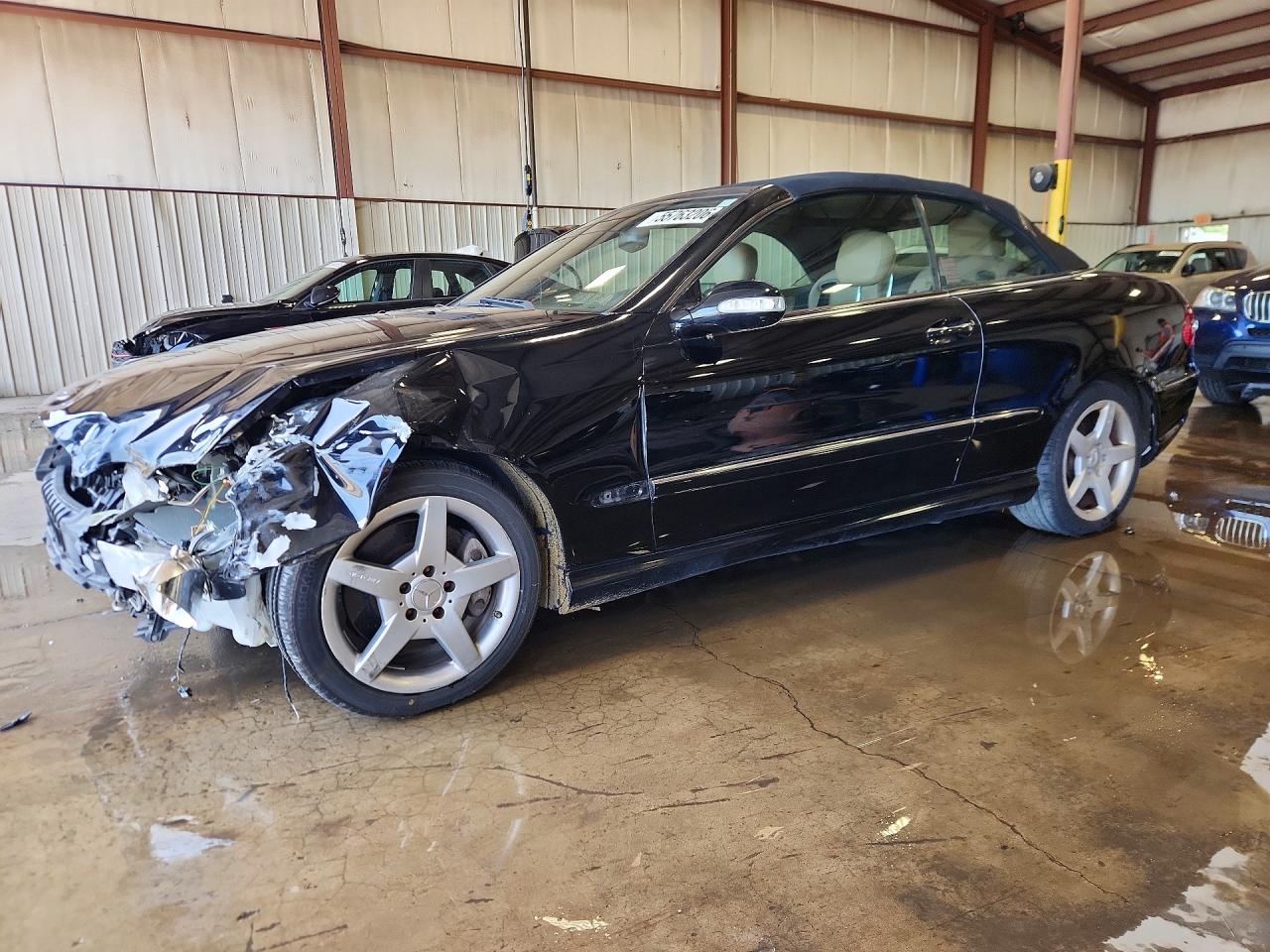 Salvage Mercedes-Benz Clk-class Image