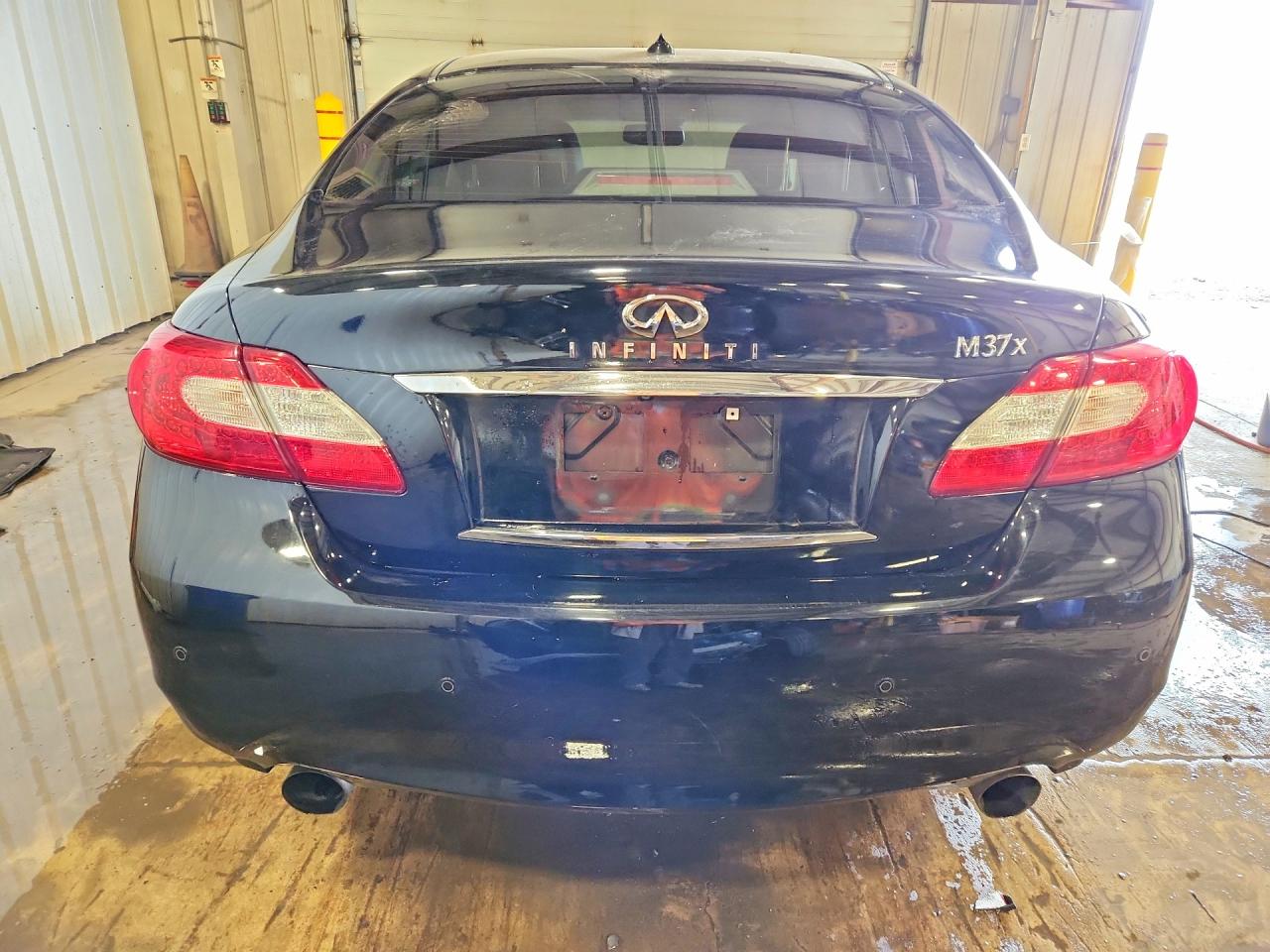 INFINITI M37 X