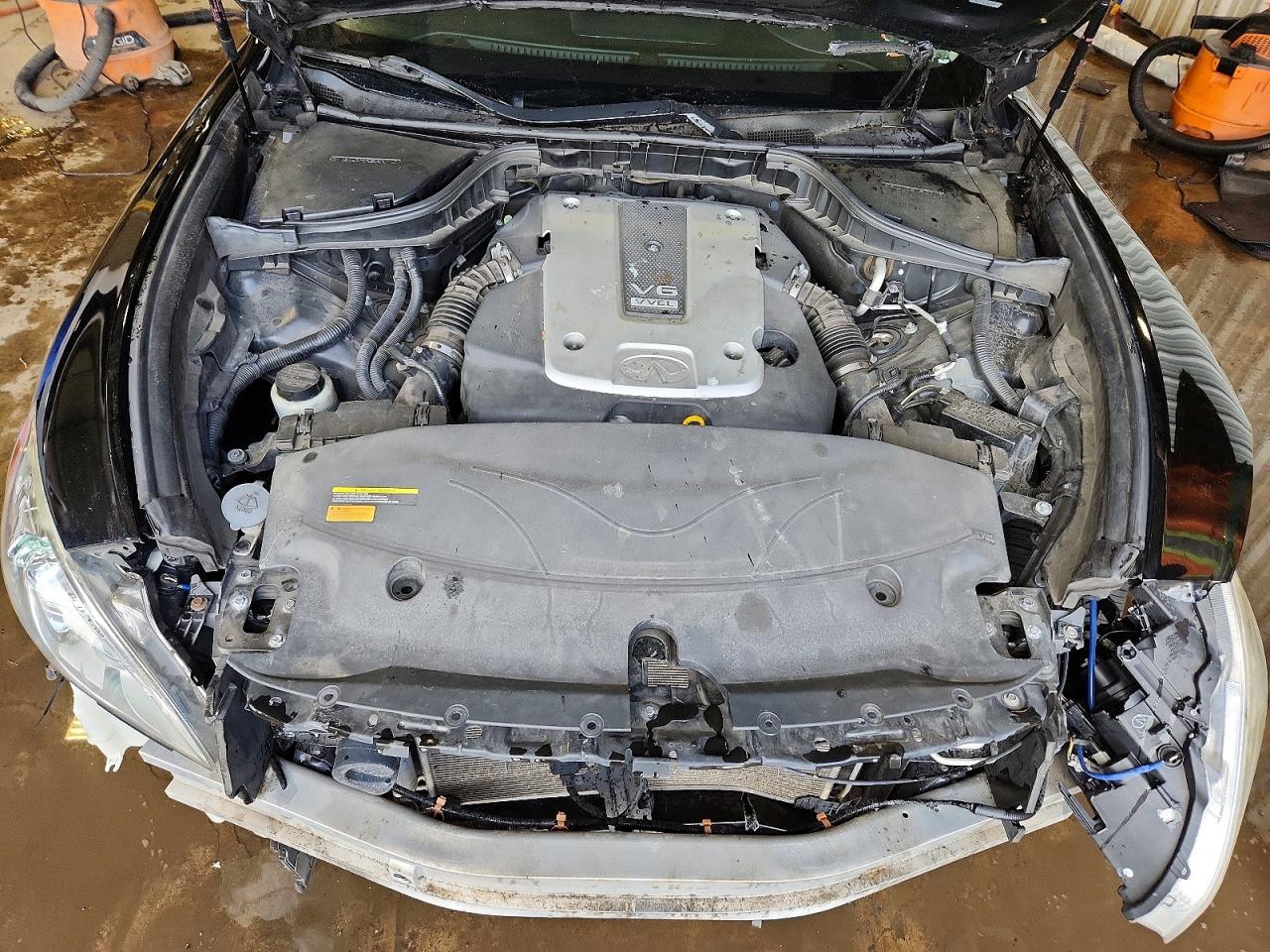 INFINITI M37 X