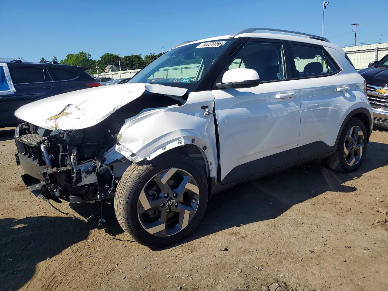 Salvage Hyundai VENUE Image