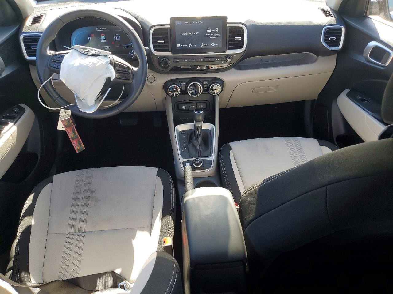 Hyundai VENUE Sel